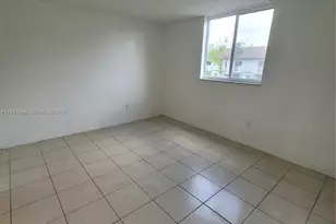 10090 NW 80th Ct, Hialeah Gardens, FL 33016 - Photo 27