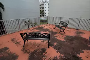 10090 NW 80th Ct, Hialeah Gardens, FL 33016 - Photo 55