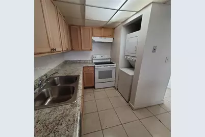 10090 NW 80th Ct #1202, Hialeah Gardens, FL 33016 - Photo 17