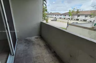 10090 NW 80th Ct, Hialeah Gardens, FL 33016 - Photo 23