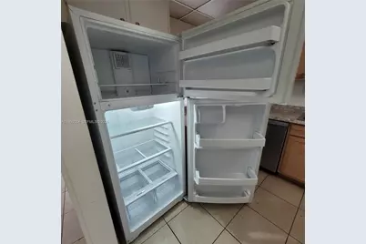 10090 NW 80th Ct #1202, Hialeah Gardens, FL 33016 - Photo 9