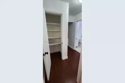 [Address not provided], Oakland Park, FL 33334 - Photo 9