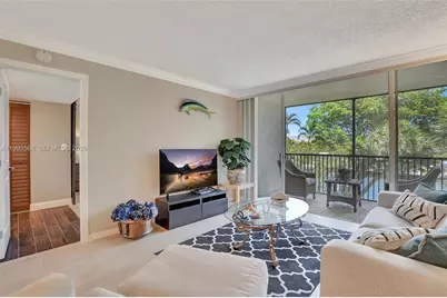 14 Royal Palm Way #303, Boca Raton, FL 33432 - Photo 1