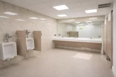 6405 NW 36th St, Virginia Gardens, FL 33166 - Photo 15