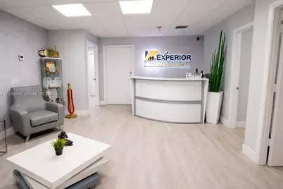 6405 NW 36th St, Virginia Gardens, FL 33166 - Photo 11