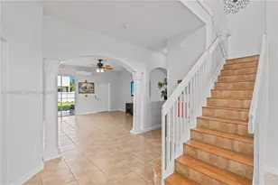 18140 NW 90th Ave, Hialeah, FL 33018 - Photo 17