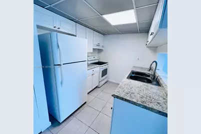 5721 Blueberry Ct #125, Lauderhill, FL 33313 - Photo 7