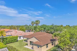 290 Landings Blvd, Weston, FL 33327 - Photo 25