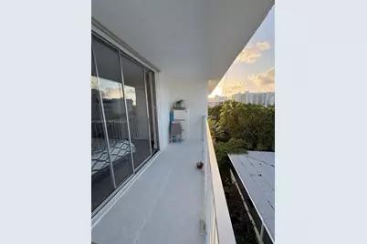 910 Michigan Ave #505, Miami Beach, FL 33139 - Photo 13
