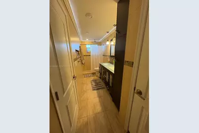 910 Michigan Ave #505, Miami Beach, FL 33139 - Photo 9