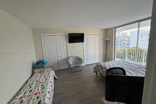 910 Michigan Ave, Miami Beach, FL 33139 - Photo 5