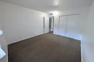 151 SW 135th Terrace, Pembroke Pines, FL 33027 - Photo 17