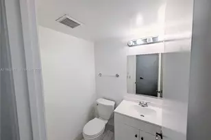 151 SW 135th Terrace, Pembroke Pines, FL 33027 - Photo 15