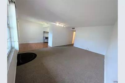 151 SW 135th Ter #212T, Pembroke Pines, FL 33027 - Photo 7