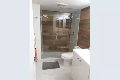 2555 Collins Ave #703, Miami Beach, FL 33140 - Photo 7