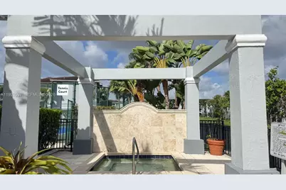 9640 NW 2nd St #5-204, Pembroke Pines, FL 33024 - Photo 15