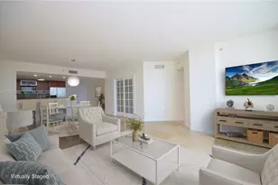 9055 SW 73rd Ct, Miami, FL 33156 - Photo 5