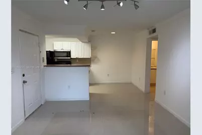 15560 SW 106th Ln #1305, Miami, FL 33196 - Photo 9