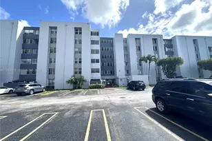 750 NW 43rd Ave, Miami, FL 33126 - Photo 9