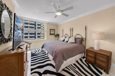 1500 Ocean Drive #702, Miami Beach, FL 33139 - Photo 19