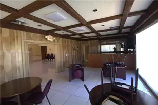 7155 Miami Lakes Dr, Miami Lakes, FL 33014 - Photo 17