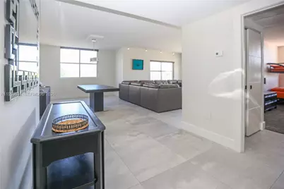 300 Bayview Dr #216, Sunny Isles Beach, FL 33160 - Photo 5