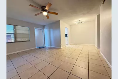 606 S C St #103, Lake Worth, FL 33460 - Photo 5