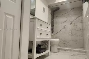 450 NW 20th St, Boca Raton, FL 33431 - Photo 9