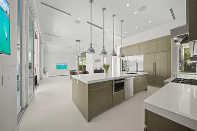 2815 NE 26th Pl, Fort Lauderdale, FL 33306 - Photo 19