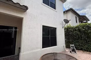 9776 W 34th Ave, Hialeah, FL 33018 - Photo 7