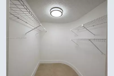 7501 NW 179th St #109, Hialeah, FL 33015 - Photo 31