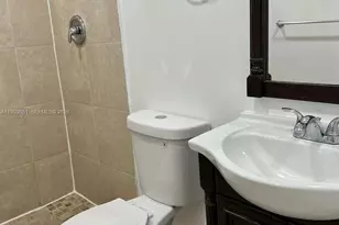 7200 NW 179th St, Hialeah, FL 33015 - Photo 17