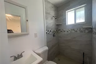 599 NW 33rd St, Miami, FL 33127 - Photo 7