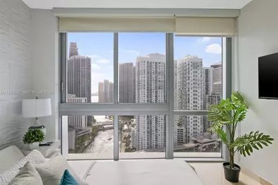 350 S Miami Ave #3002, Miami, FL 33130 - Photo 13
