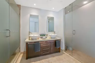 350 S Miami Ave #3002, Miami, FL 33130 - Photo 39