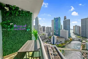 350 S Miami Ave, Miami, FL 33130 - Photo 29