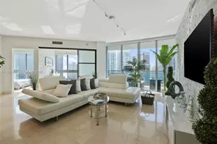 350 S Miami Ave, Miami, FL 33130 - Photo 3