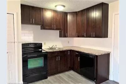 425 Las Palmas #612, Avon Park, FL 33825 - Photo 3