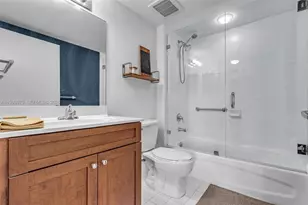 36 NW 6th Ave, Miami, FL 33128 - Photo 21