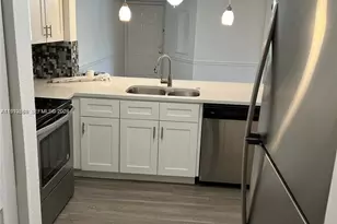 9122 W Atlantic Blvd, Coral Springs, FL 33071 - Photo 3