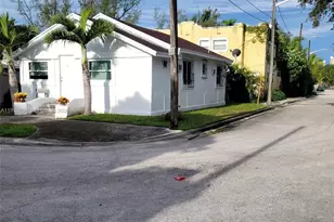 5720 NE Miami Pl, Miami, FL 33137 - Photo 5