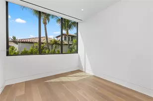 2560 Del Lago Dr, Fort Lauderdale, FL 33316 - Photo 67