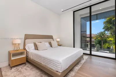 2560 Del Lago Dr, Fort Lauderdale, FL 33316 - Photo 63