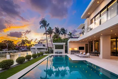 2560 Del Lago Dr, Fort Lauderdale, FL 33316 - Photo 79