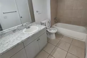 11150 SW 196th St, Cutler Bay, FL 33157 - Photo 11