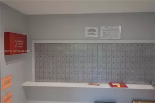 20301 W Country Club Dr, Aventura, FL 33180 - Photo 35