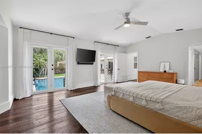 3258 Riviera Dr, Coral Gables, FL 33134 - Photo 23
