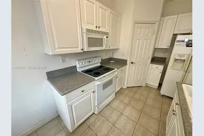 5628 NW 113th Ave #5628, Doral, FL 33178 - Photo 9