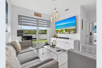 7159 NW 102nd Place, Doral, FL 33178 - Photo 17