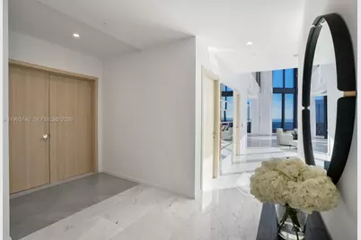 1000 Brickell Plz #UPH6202, Miami, FL 33131 - Photo 39